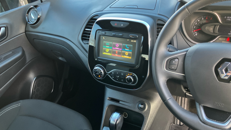 Renault Captur 1.3 TCE 150 Iconic 5dr EDC Petrol Hatchback